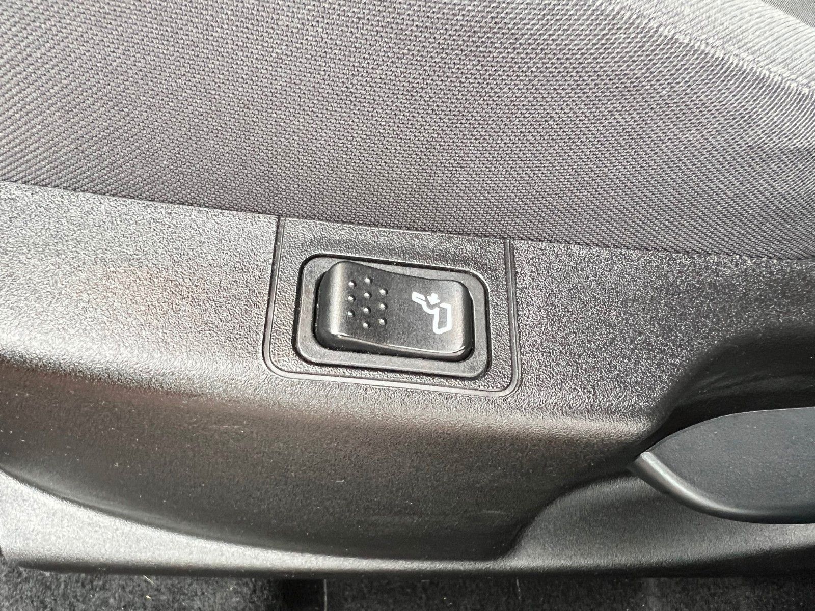 Fahrzeugabbildung Fiat Tipo Cross
