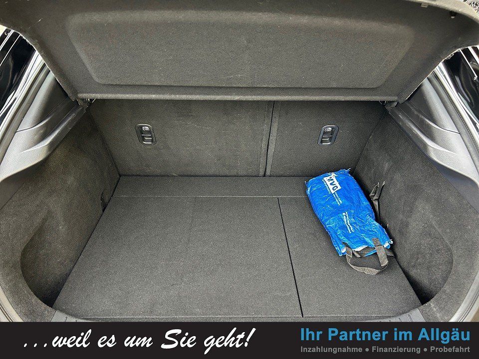 Fahrzeugabbildung Mazda CX-30 SKY-G 150 AWD SELECTION AHK DESIG-P MATRIX