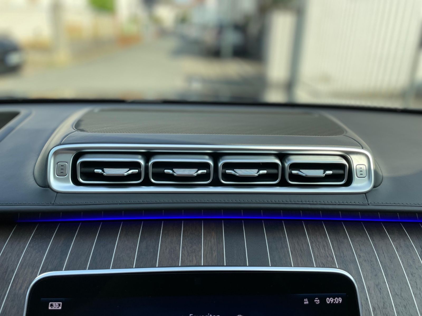 Fahrzeugabbildung Mercedes-Benz S 400 d 4Matic Lang |AMG|HUD|Exklusiv|Burmester|