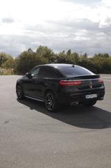Mercedes-Benz GLE 350 d 4MATIC - AMG  Distronic Pano 360 Kamer - Mercedes-Benz GLE-Klasse Gebrauchtwagen in Köln