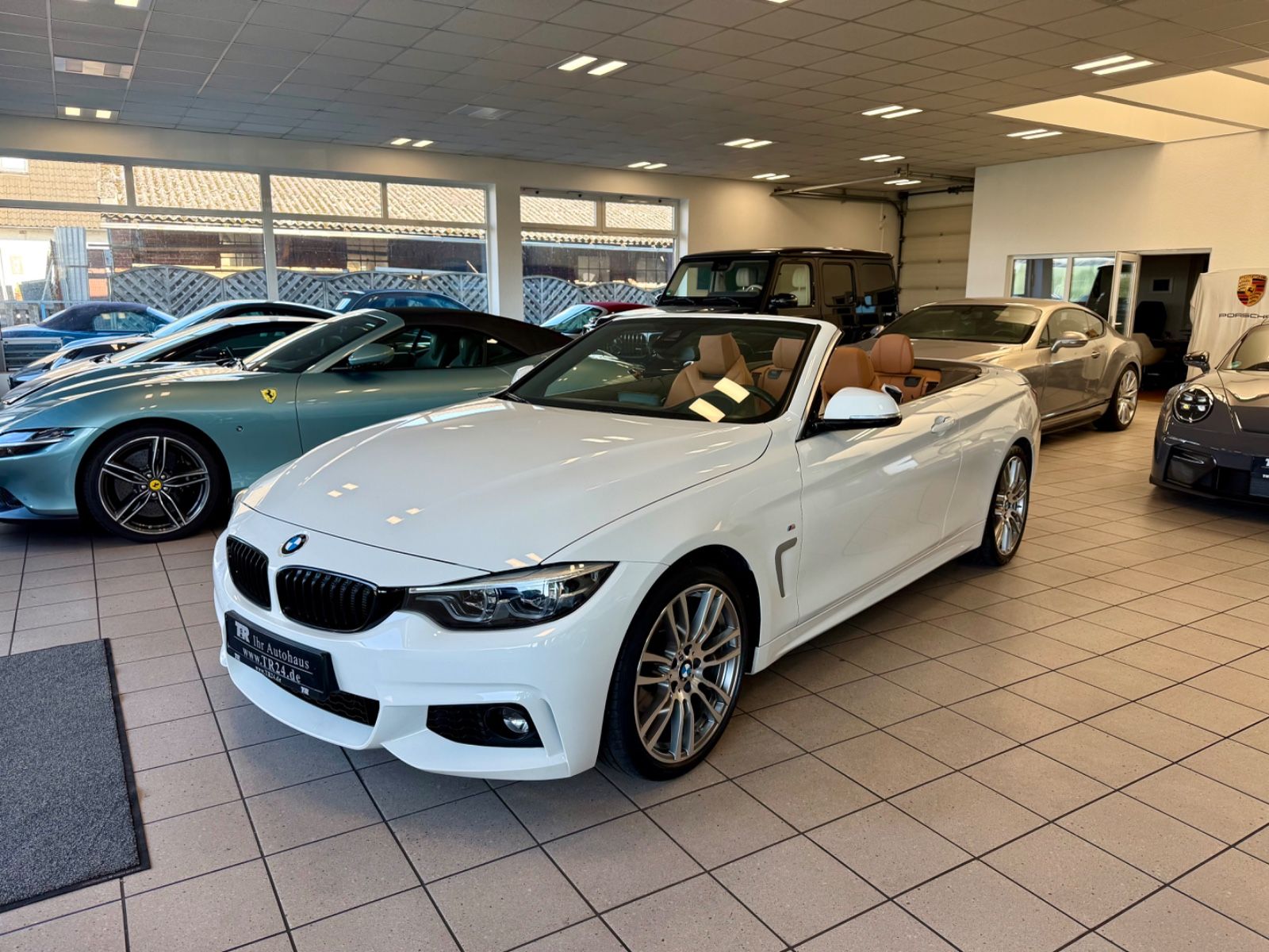 BMW 420d Cabrio M Sport OpenAir/HUD/Inno imagem 3