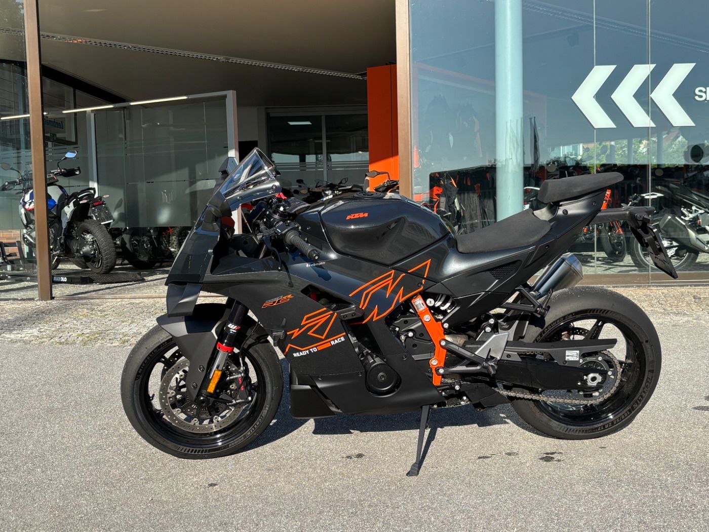 Fahrzeugabbildung KTM 990 RC R Modell 27 inkl. Techpack