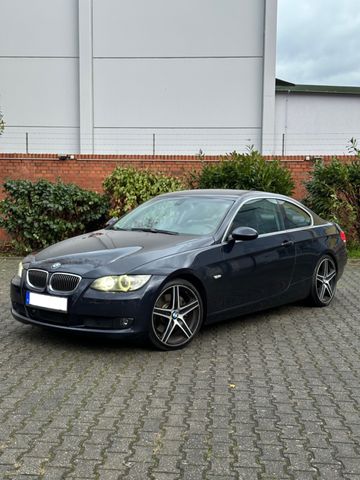 BMW 335i Coupe e92