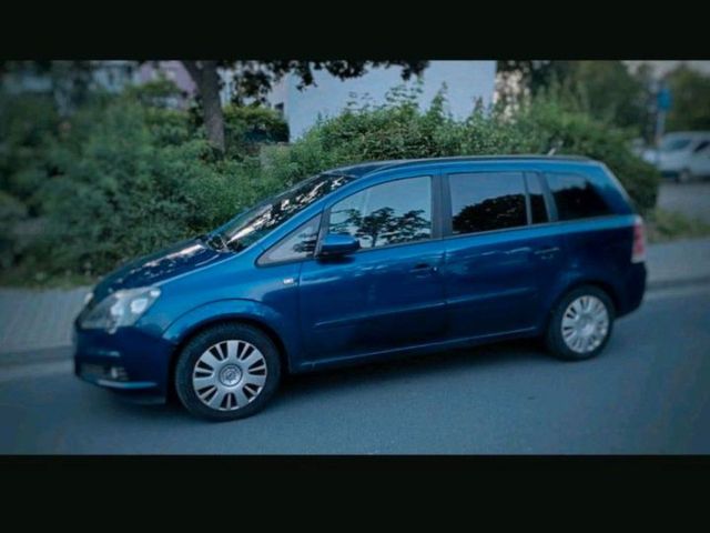 Opel Zafira B 2007