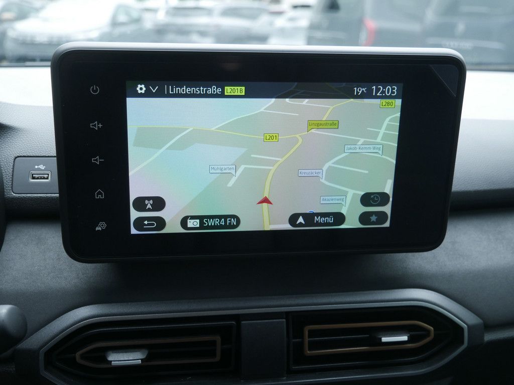 Fahrzeugabbildung Dacia Sandero Stepway Extreme TCe 110