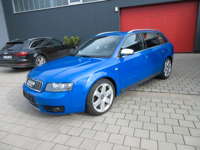 Audi S4 4.2 V8 quattro Avant Nogaroblau