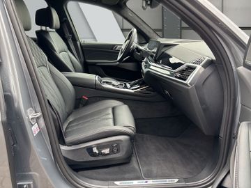 BMW X7 - 9
