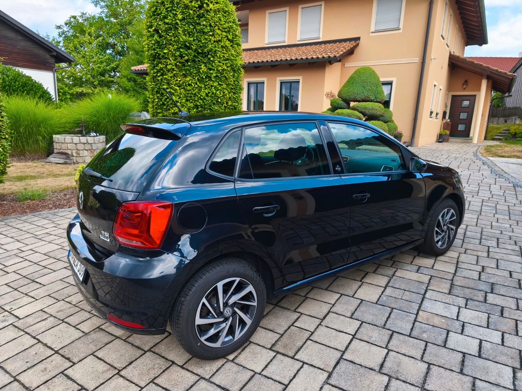 Image of Volkswagen Polo
