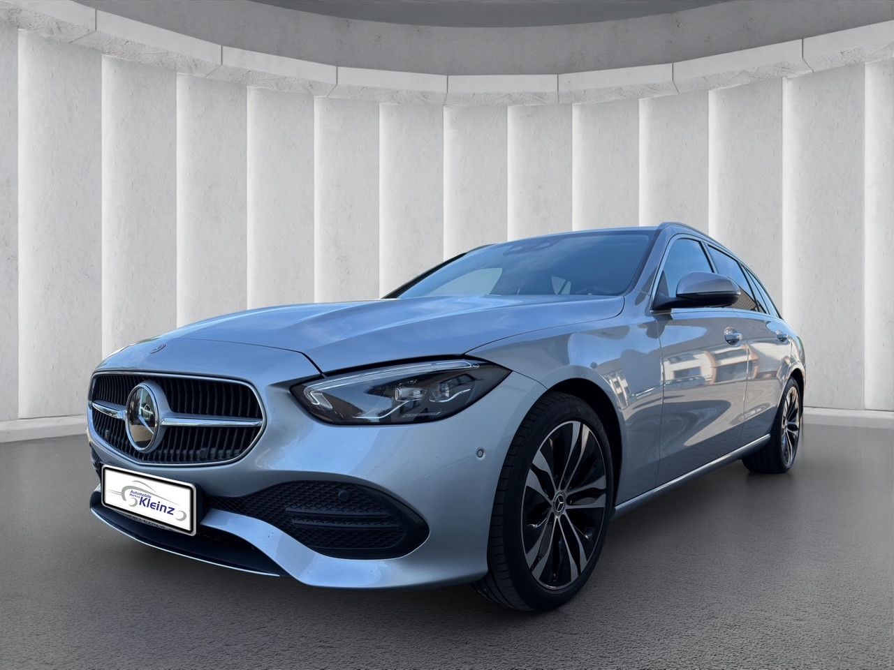 Gebrauchtwagen Mercedes-Benz C C 220 T d+AVANTGARDE+R-KAMERA+LED+AMBIENTELICHT in Bad Kreuznach