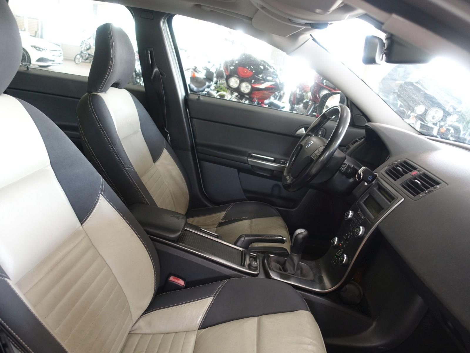 Volvo V50 Kombi 1.6 D Drive Edition R-Design