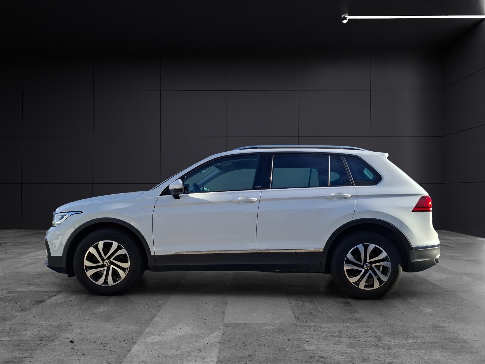 Volkswagen Tiguan TDI Active DSG Standhz Matrix Navi ACC SH, миниатюра 2