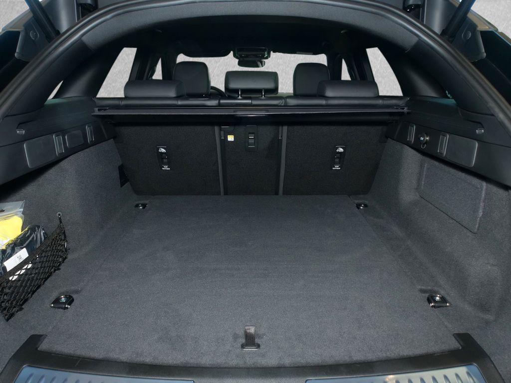 Land Rover Range Rover Velar - Bild 13