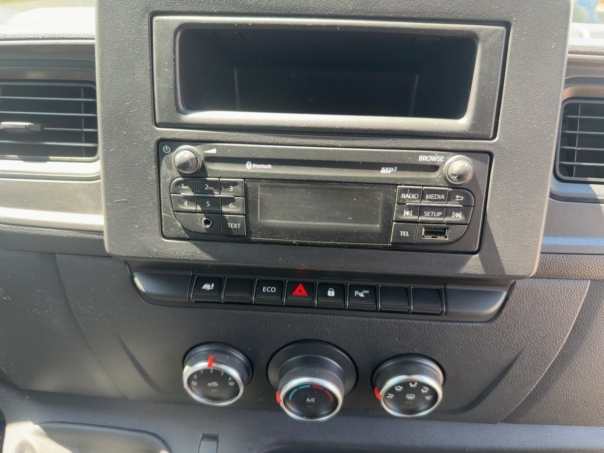 Renault Master - Bild 12