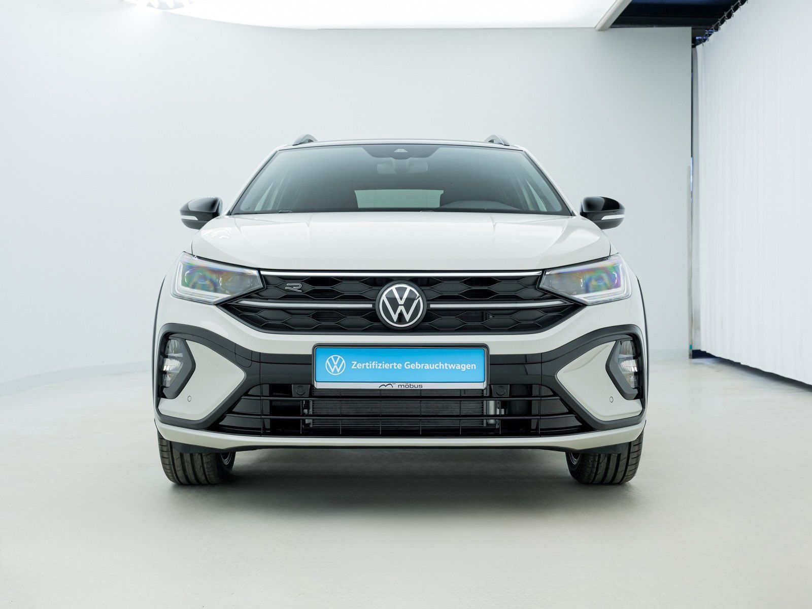 Volkswagen Taigo 1.5 TSI R-Line DSG RFK NAV IQ-LIGHT ACC VC foto 3