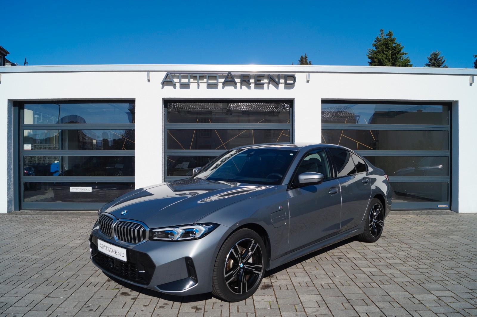 BMW 330e M Sport *HUD, Leder, Memory, 0,5% Versteu.*