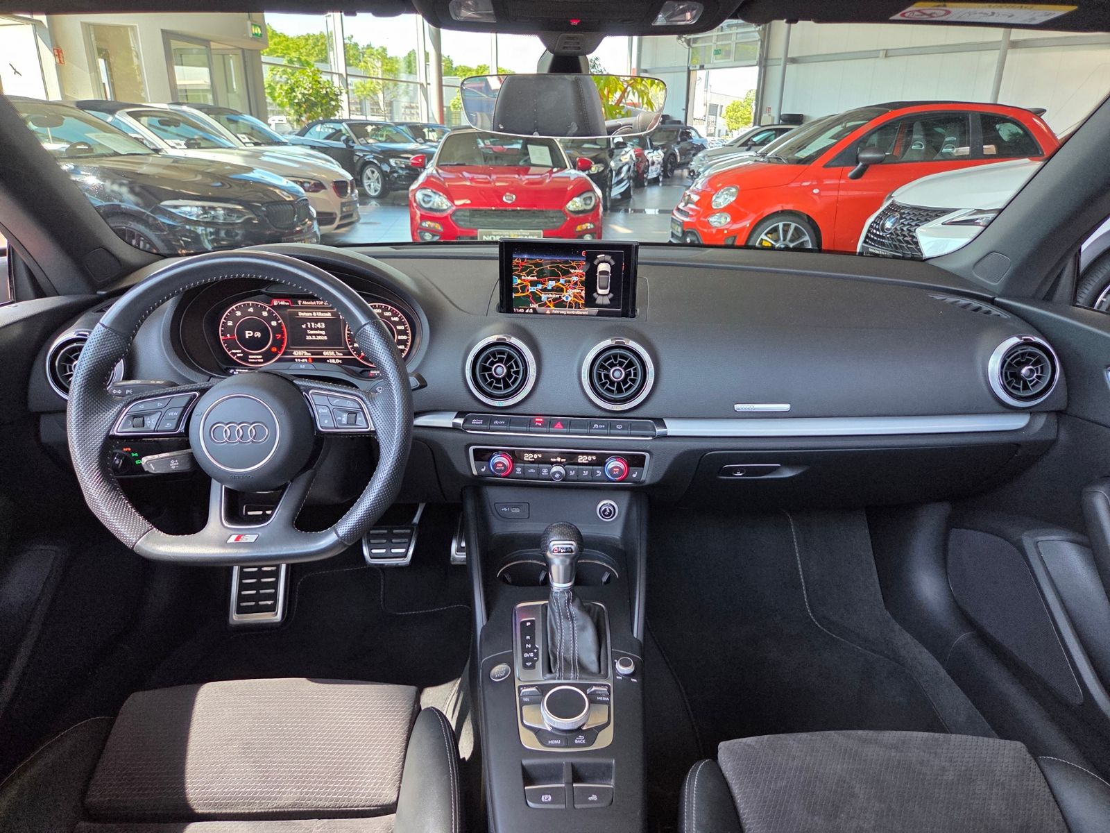 Fahrzeugabbildung Audi A3 Cabriolet S Line KLIMA LED NAVI SHZ