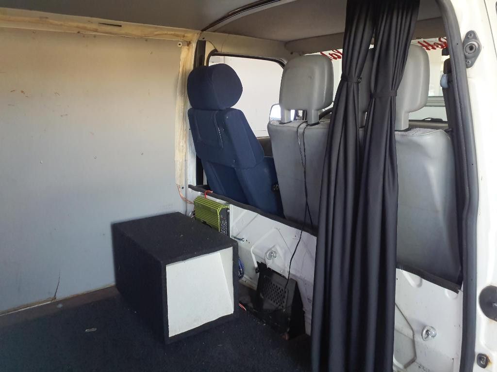 Fahrzeugabbildung Volkswagen T4 Transporter 5-Zylinder-Dieselmotor Sthz AHK