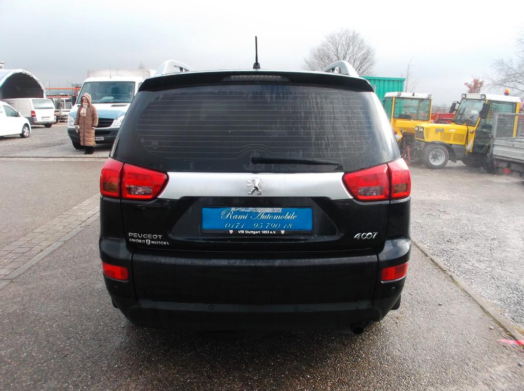 Peugeot 4007
