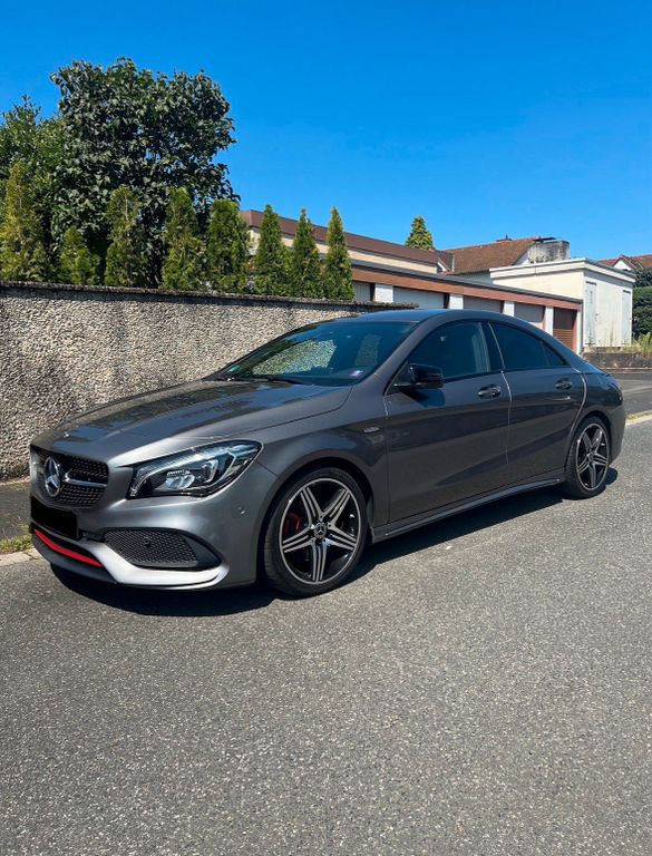 Image of Mercedes-Benz CLA 250
