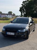 Audi A4 (Facelift) B8 2.0TDI 177PS S line - gebrauchte Audi A4 mit Facelift
