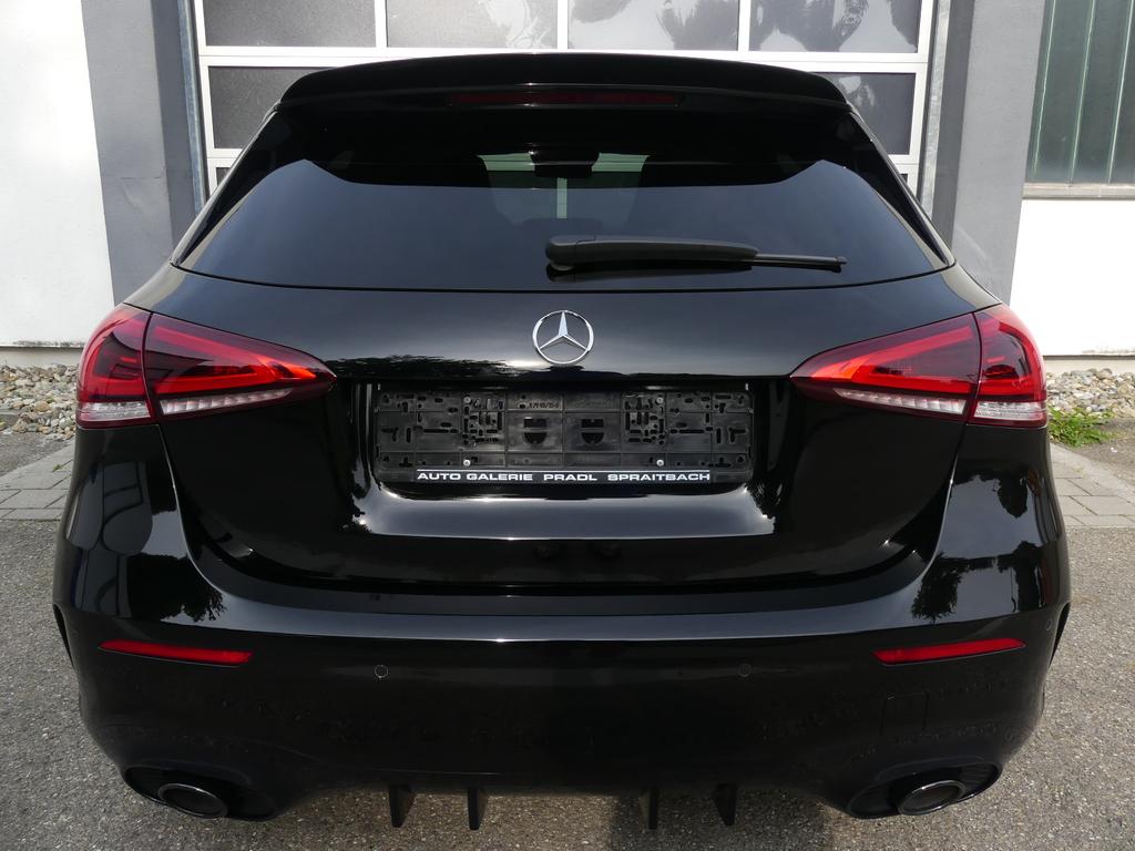 Mercedes-Benz A 35 AMG