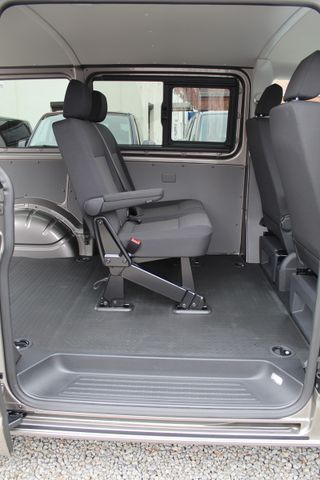 Volkswagen T6.1 Kombi DSG LED Navi AHK Standhzg Campervorb.