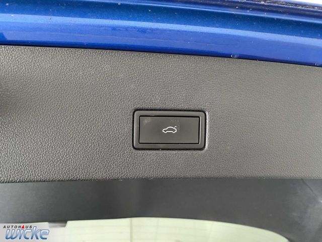 T-Roc 1.5 TSI DSG Sport NAVI KLIMA AHK LED PANO