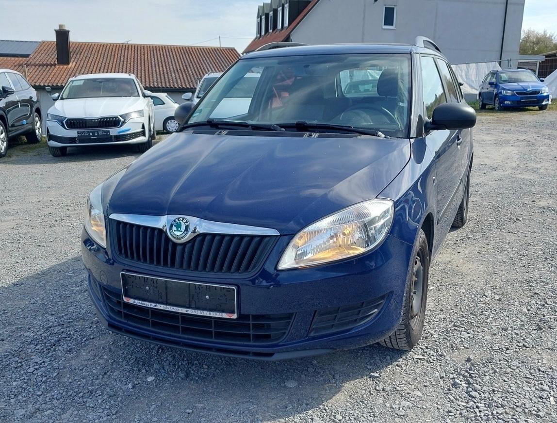 Skoda Fabia 1.2l Ambition Combi*Service+TÜV neu