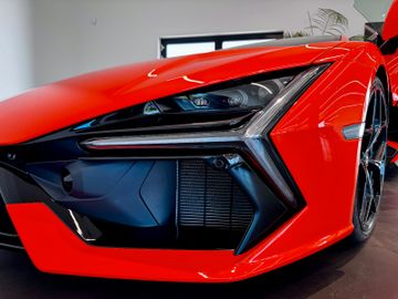 Lamborghini Revuelto 6.5 V12 HPEV