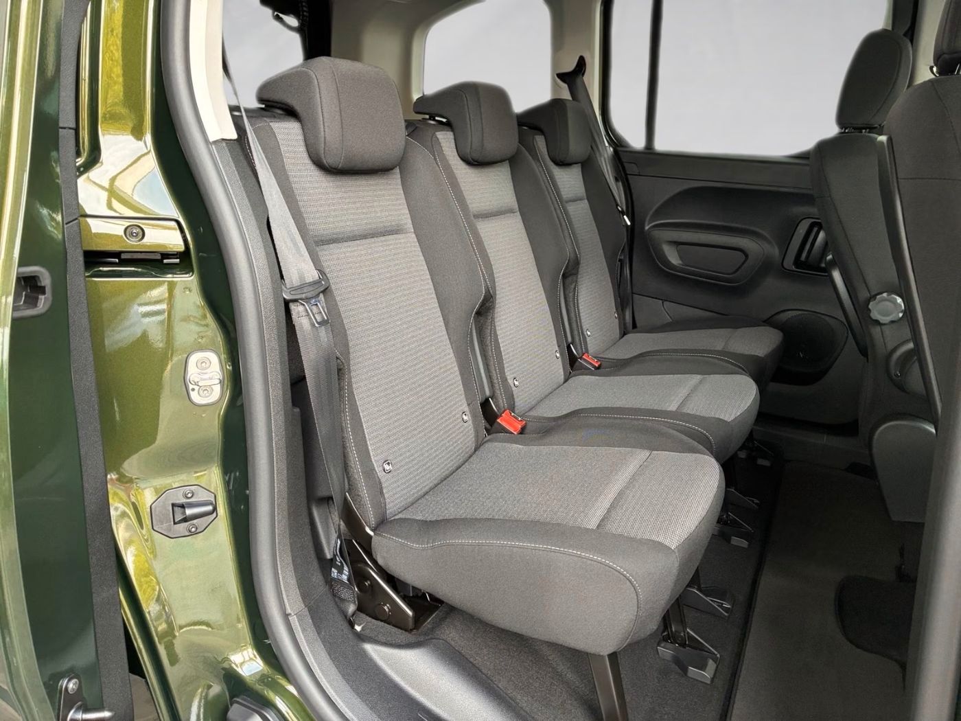 Fahrzeugabbildung Toyota Proace City Verso 1.2 L1 Kamera,LED,Matrix,Navi