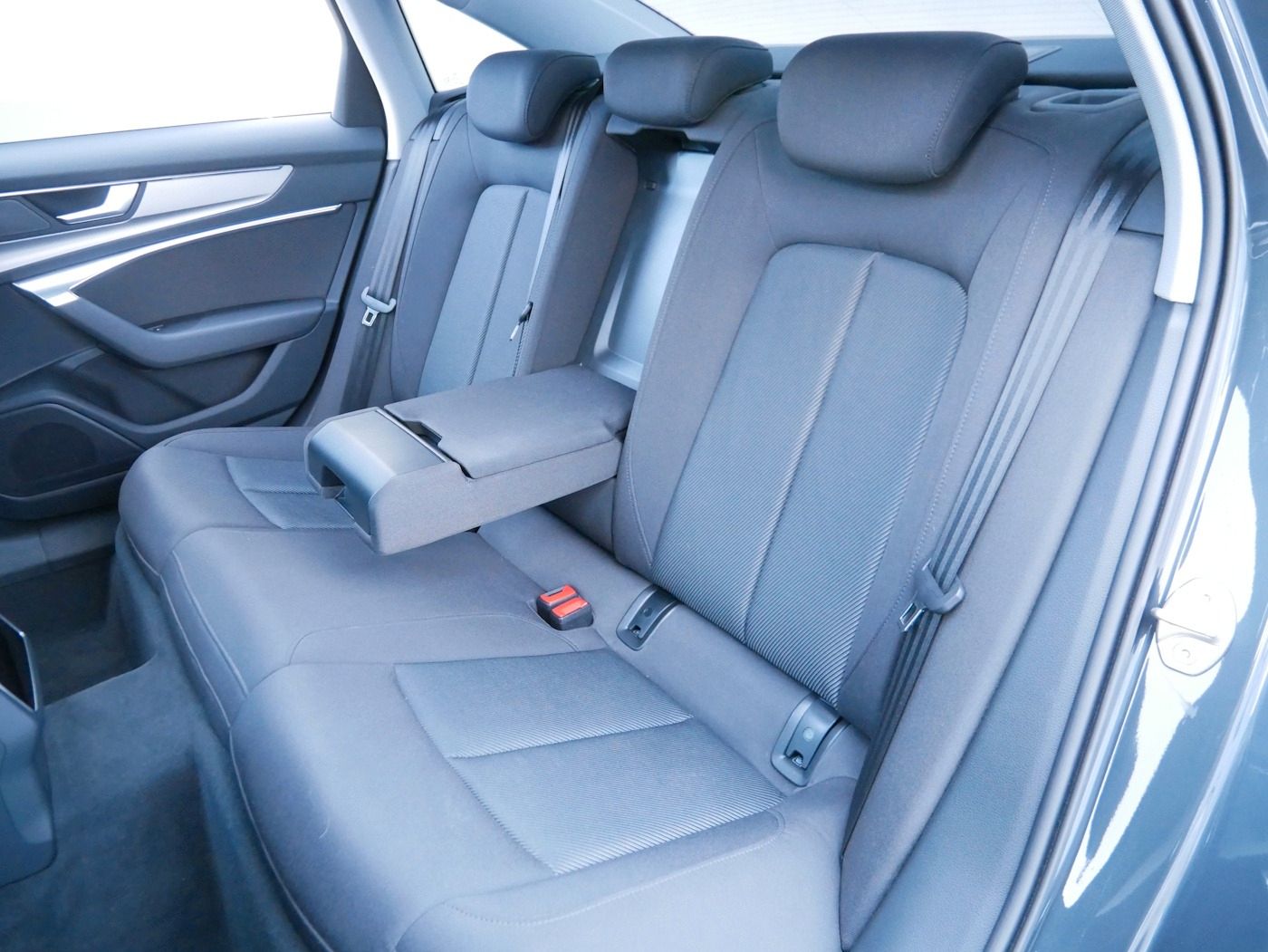 Fahrzeugabbildung Audi A6 Lim 40 TDI Sport Schiebedach 360° MATRIX SHZ