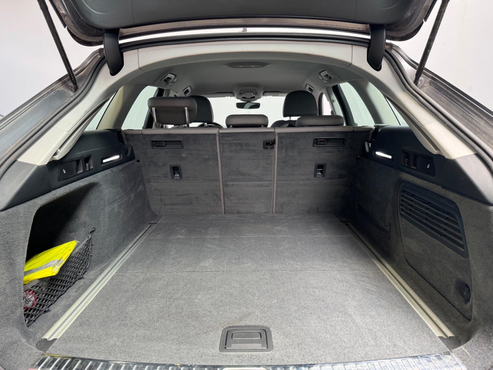 Audi A6 Avant 50 TDI quattro sport*LED*SHZ*ACC*