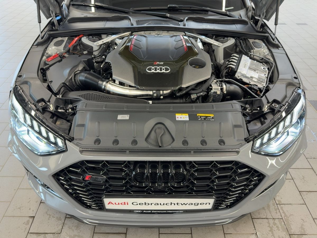 Audi RS4 - Bild 19