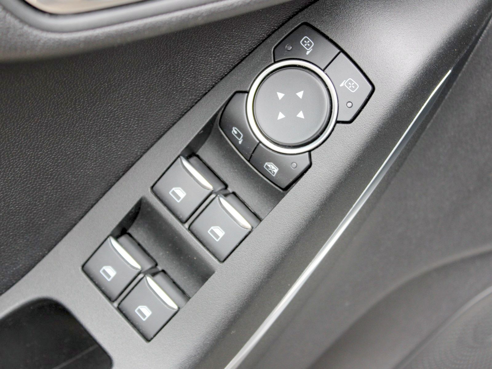Fahrzeugabbildung Ford Fiesta Vignale 1,0 EcoBoost Start/Stopp