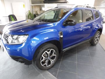 Dacia Duster II Celebration 8-fach bereift