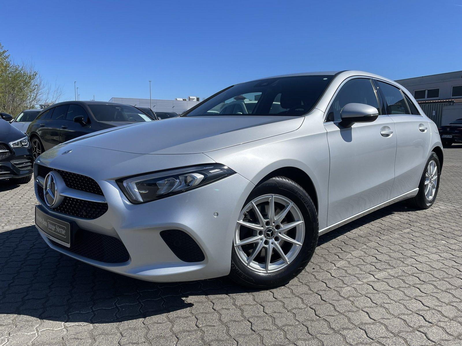 Mercedes-Benz A 200 PROGRESSIVE*LED*CARPLAY*AMBIENTEBELEUCHTUN