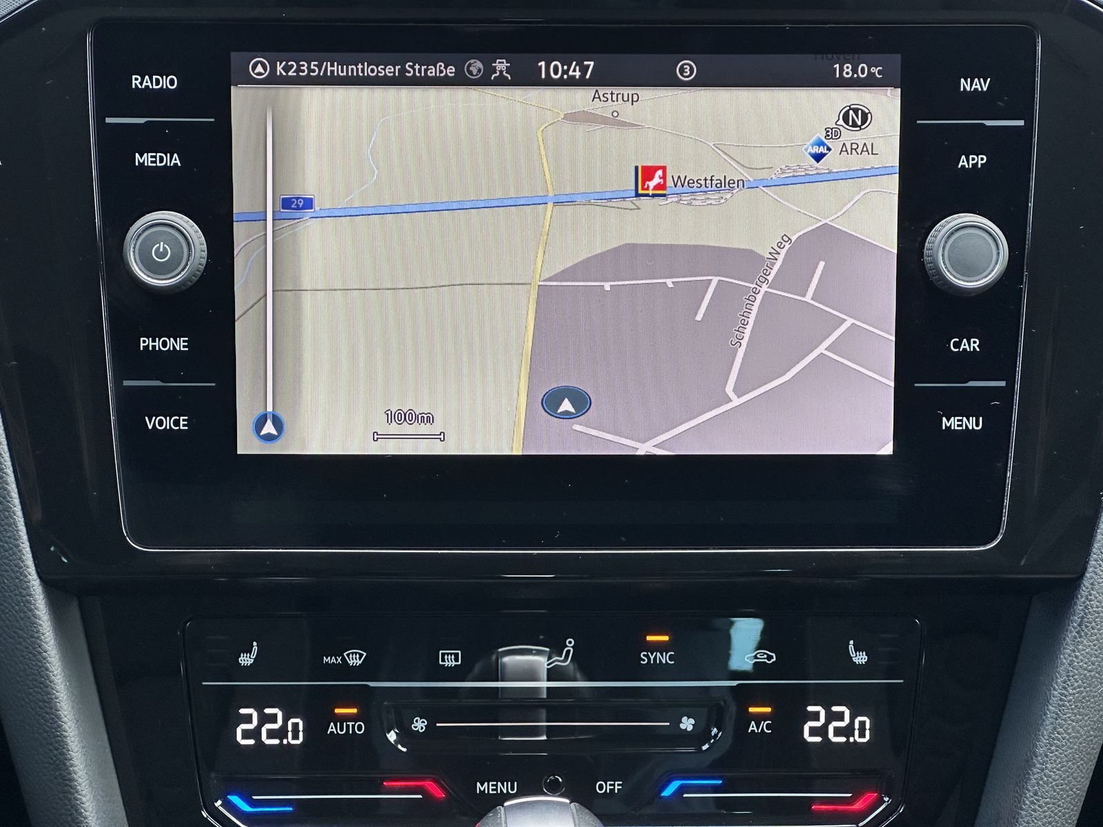 Fahrzeugabbildung Volkswagen Passat Variant 2.0 TDI DSG Business NAV+LED+ACC