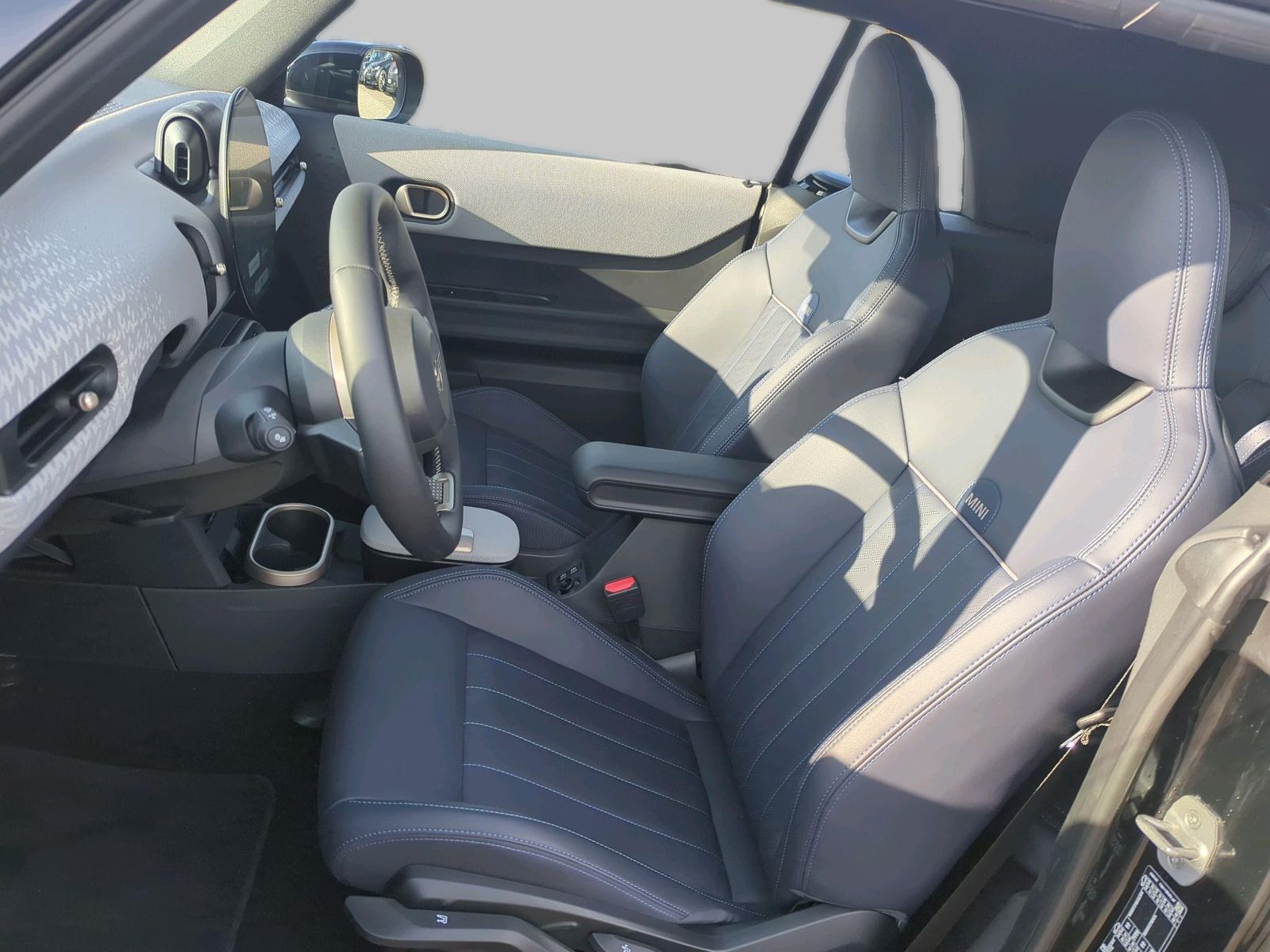 MINI Cooper Cabrio - Bild 11