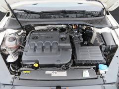 VW Passat Variant 2.0TDI Trendline Taxi DSG Nav Shz VW Passat Variant 2.0TDI Trendline Taxi DSG Nav Shz