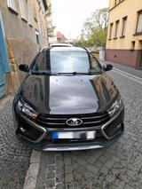 Lada sw cross - Lada Vesta von privat