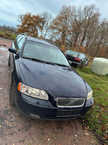 Volvo V70 2,4L Automatik TÜV NEU