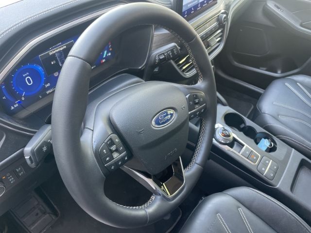Fahrzeugabbildung Ford Kuga 2.5 Duratec FHEV 4x4 Vignale Hybrid , Navi,
