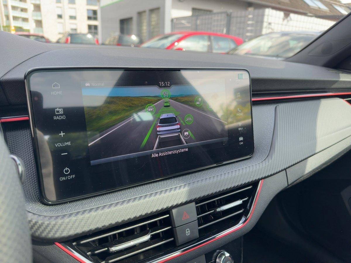 Skoda Kamiq 1.0 TSI Monte Carlo MATRIX+DAB+AHK+PANO
