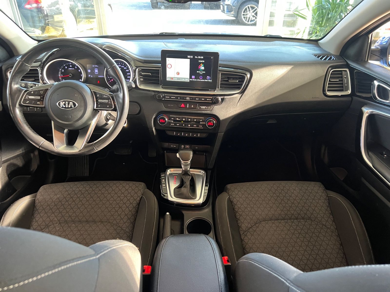 Fahrzeugabbildung Kia cee'd / Ceed 1.4 TGDI Vision * AUTOMATIK *KAMERA