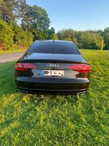 Audi A8 4.2 TDI tiptronic quattro - - Audi A8 in Bonn