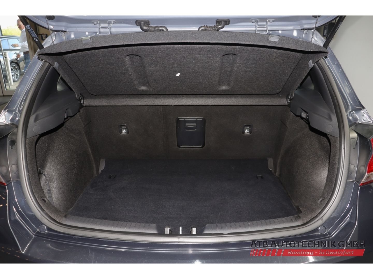 Fahrzeugabbildung Hyundai i30 Trend 1.5 T-GDi 48V AHK-abnehmbar Apple CarP