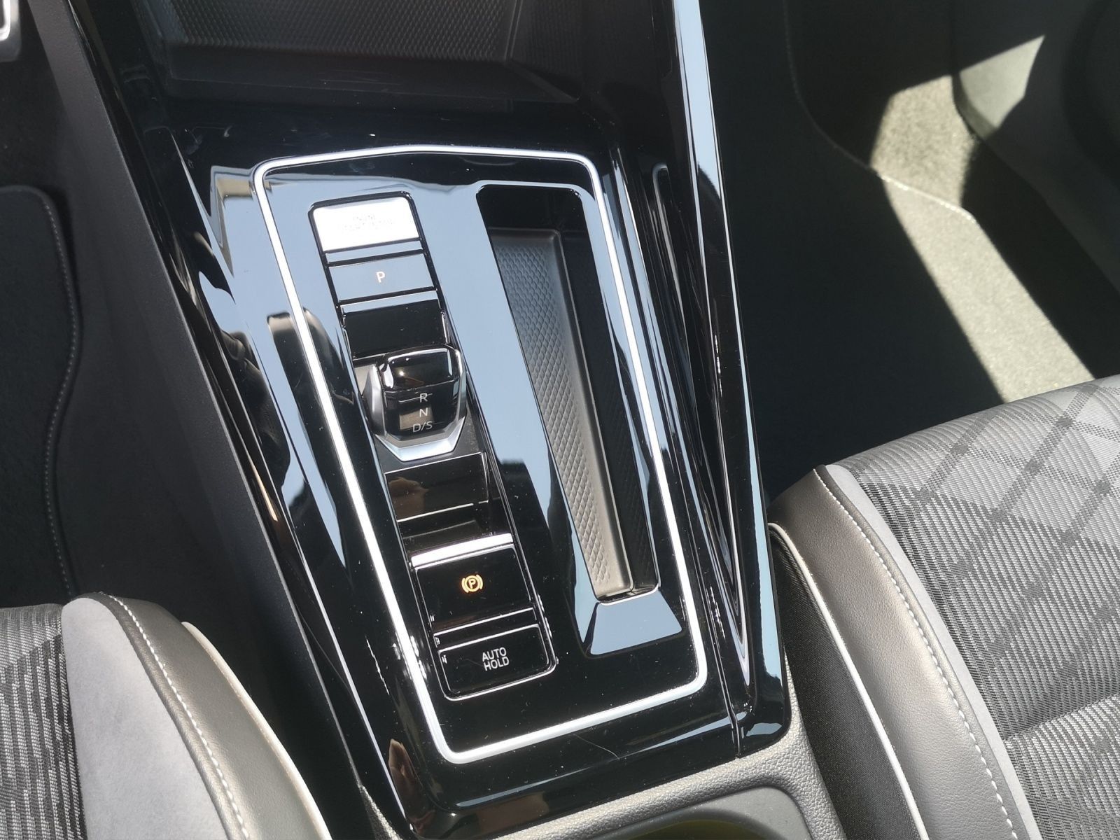 Volkswagen Golf - Bild 13