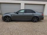 Mercedes-Benz E 63 4MATIC/Sitzbelüftung/MwSt ausw/2Hand/Pano/L - gebrauchte Mercedes-Benz E 63 AMG aus dem Jahr 2018