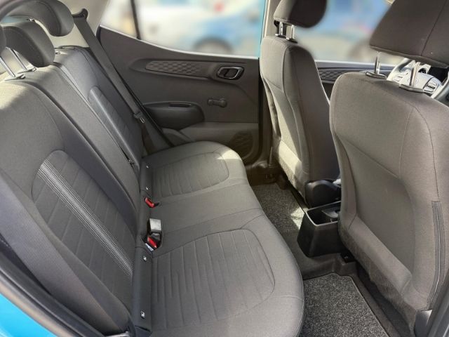 Fahrzeugabbildung Hyundai i10 1.0 Trend +CARPLAY+KLIMA+SHZ+PDC+RADIO+UVM+