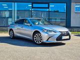 Lexus ES 300 300h Automatik 2023  - gebrauchte Lexus Limousine